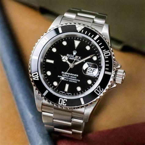 rolex submariner model 16610 price.